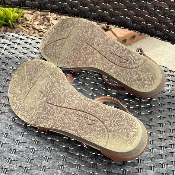 Clark’s Women’s Qwin Adonia Gladiator Brown Sandal - 7 - Great Condition - Picture 12 of 12